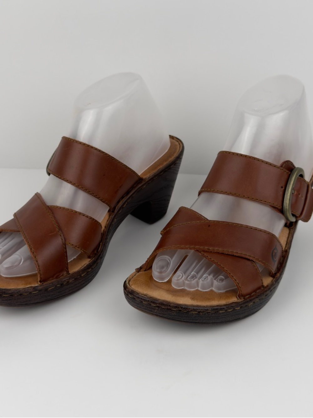 Born Salima Brown Leather Buckle Block Heel Sandals Womens 9 B92926 - Picture 1 of 12